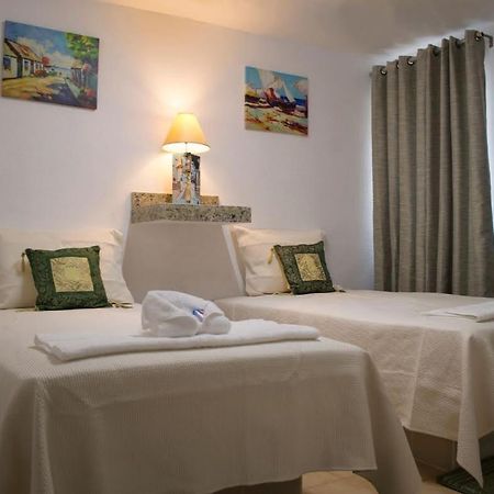 Hotel Sta Lucia Celaya  Εξωτερικό φωτογραφία
