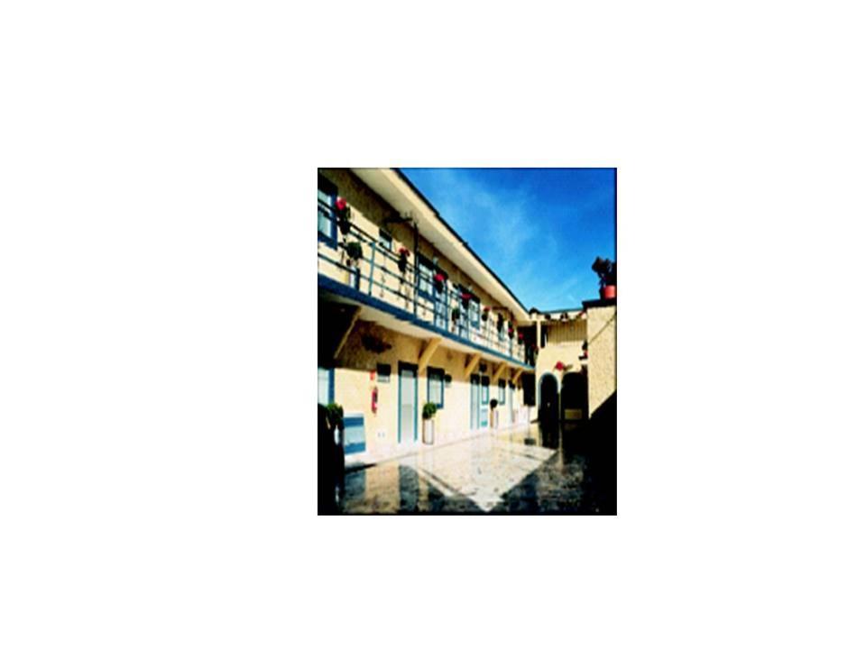 Hotel Sta Lucia Celaya  Εξωτερικό φωτογραφία